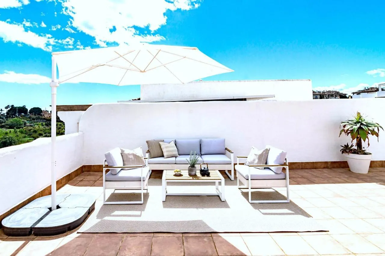 Los Altos De Lunymar 1 Estepona Appartamento