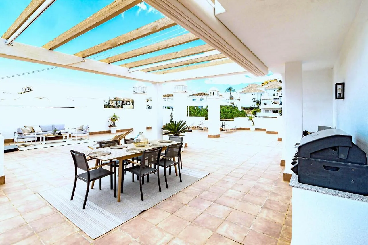 Los Altos De Lunymar 1 Estepona Apartment